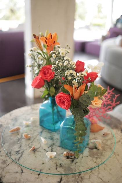 Floral detail and Tablescape — Arrival / Lobby decor — W GOA